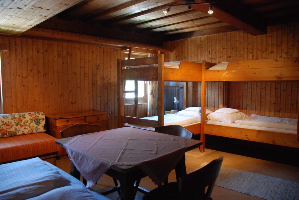 Gaestehaus Moertlmuehle Bad Goisern Habitación foto